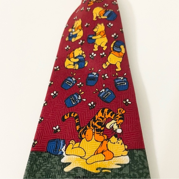 Kids Winnie The Pooh Children’s Tie - Picture 3 of 16